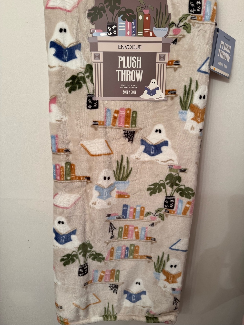 Envogue Ghost Book Blanket